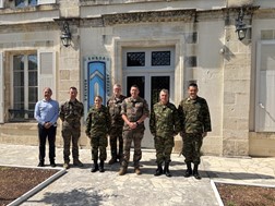 Επίσκεψη της ΣΜΥ στη Σχολή Υπαξιωματικών της Γαλλίας